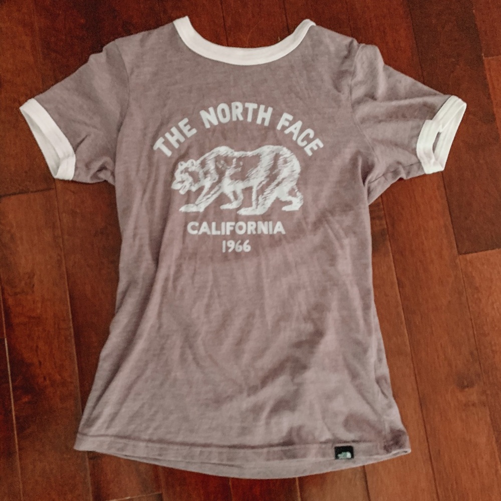 THE NORTH FACE Slim Fit Tee